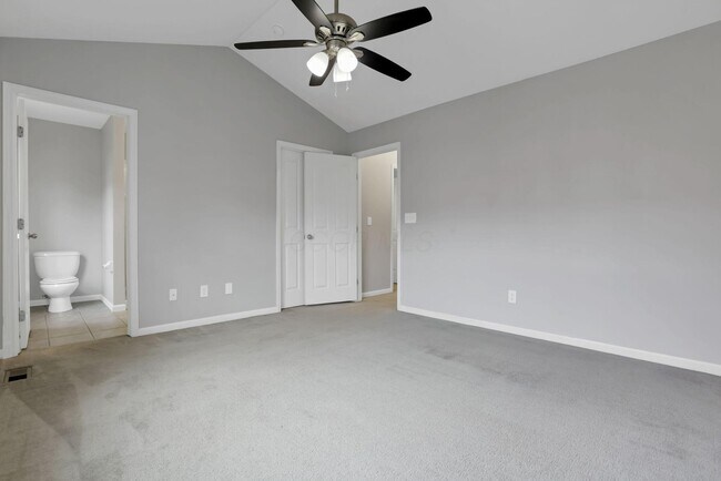 Building Photo - 6479 Walnut Fork Dr