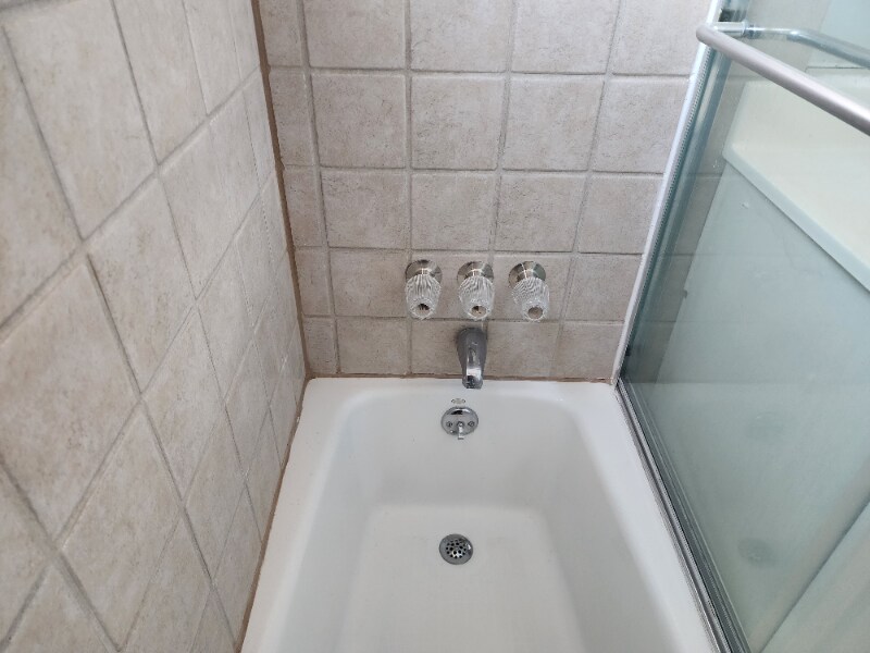 Building Photo - 1025 Idaho Ave