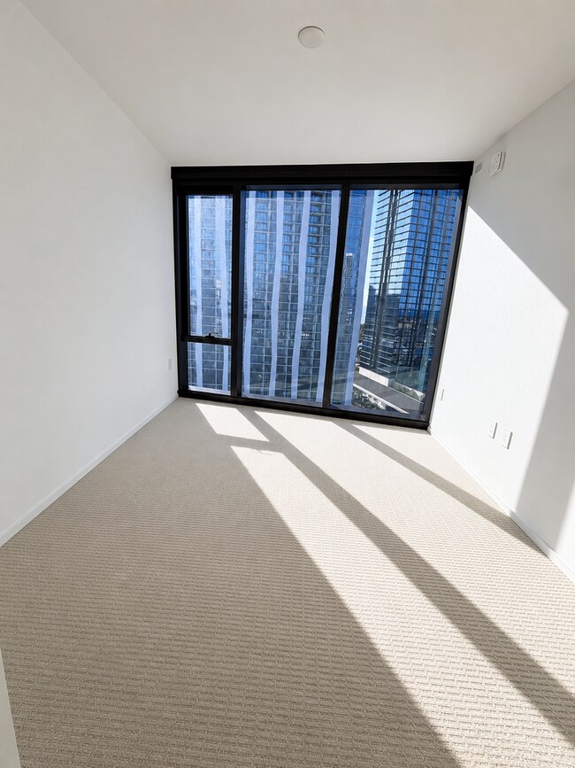 Building Photo - Park Ward Village, $5,000, Partly Furn, BRAND NEW/ 1-Bedroom, 1-bath, 1-Parking + Den