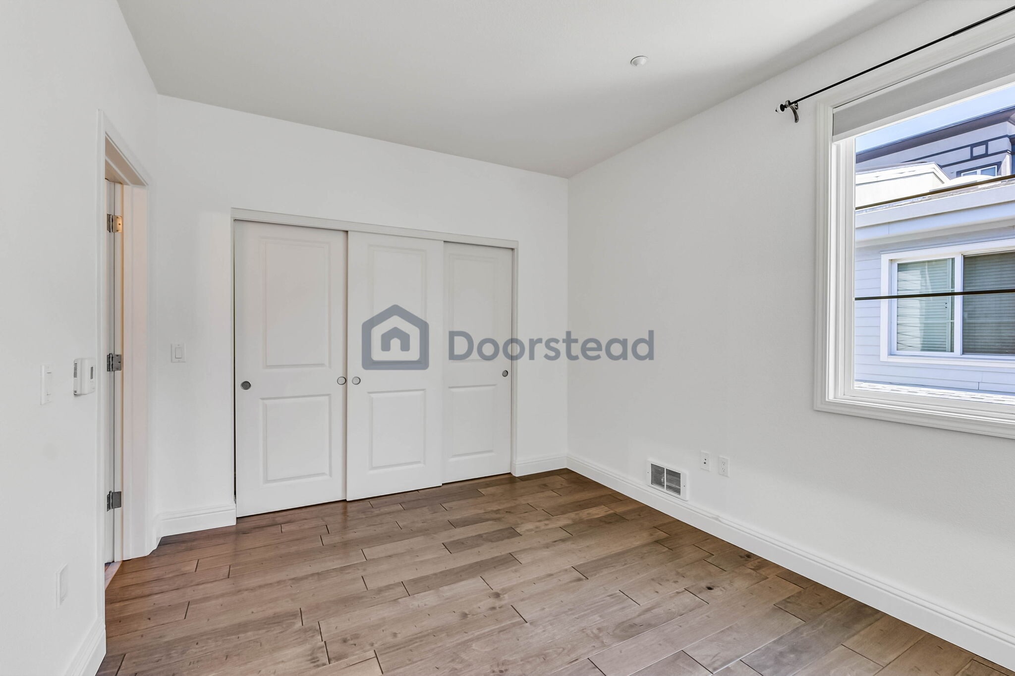 Building Photo - 1561 Brunswig Ln