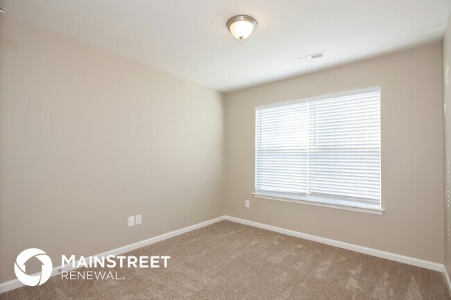 Building Photo - 11528 Sidney Crest Ave