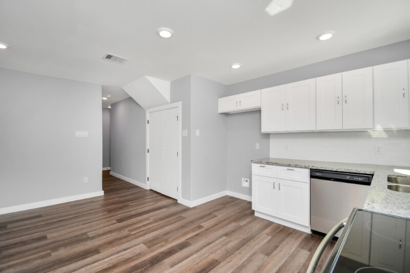 Building Photo - 5709 Breland St