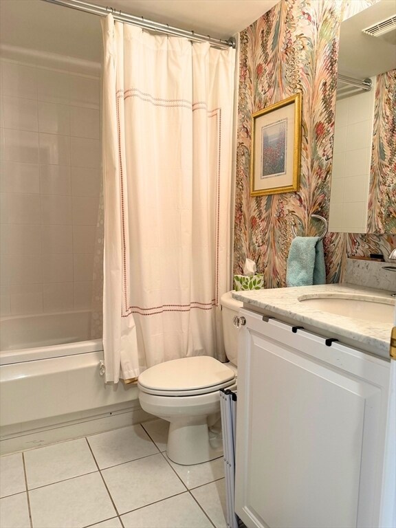 Building Photo - 540 E Broadway