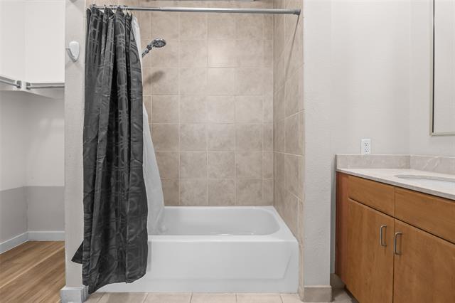 Building Photo - 6927 Sumner St