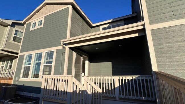 Building Photo - Charming 3 beds 2 baths in Commerce City!