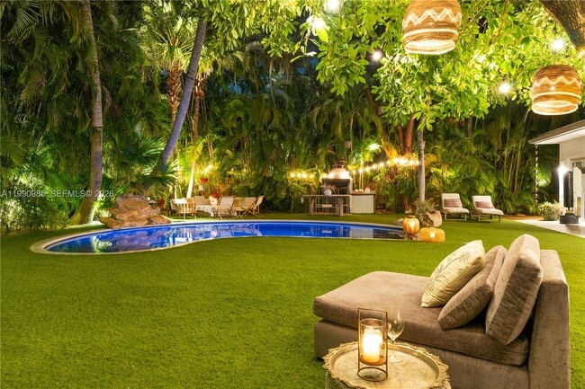 Building Photo - 330 Gulf Rd