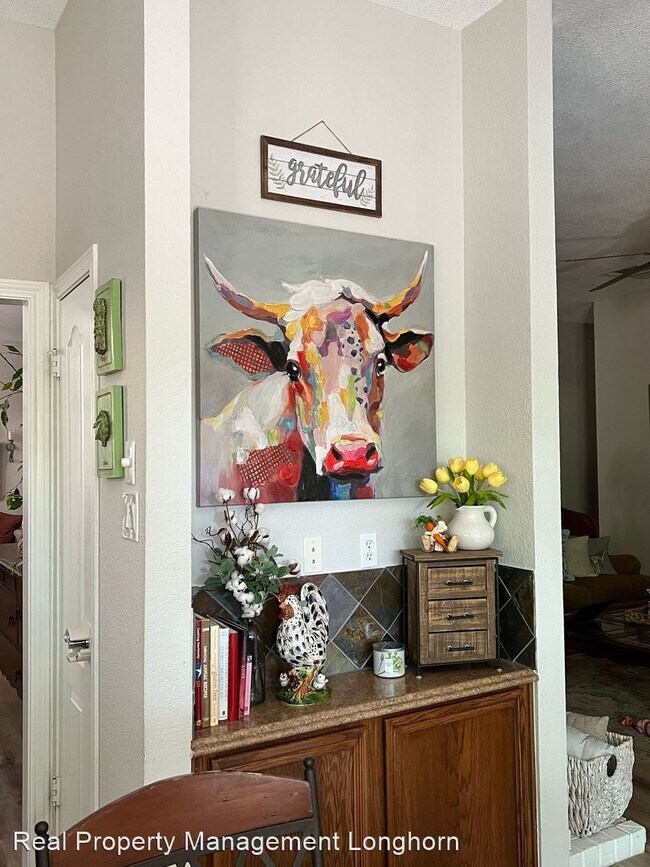 Building Photo - 4 br, 2 bath House - 1115 Meadow Lark Dr