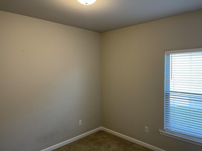 Building Photo - 23388 Ruger Dr