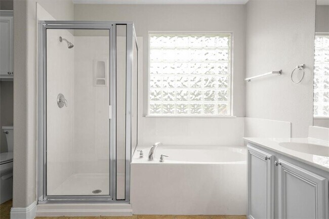 Building Photo - 18820 Edinburgh Castle Rd