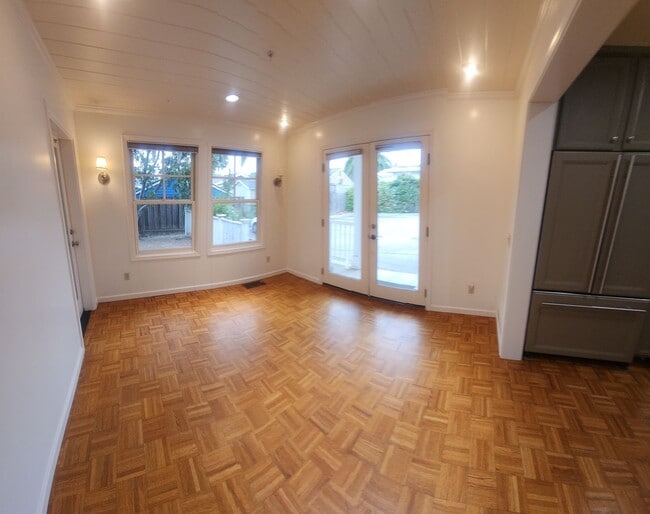 Building Photo - 3 Homes on 1 Lot! 7 Bedroom 4 bath home close to POLY off of Grand Avenue Entrance!!!!