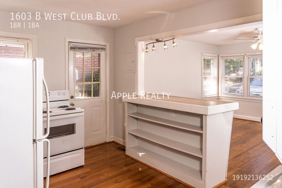 Building Photo - 1603 W Club Blvd