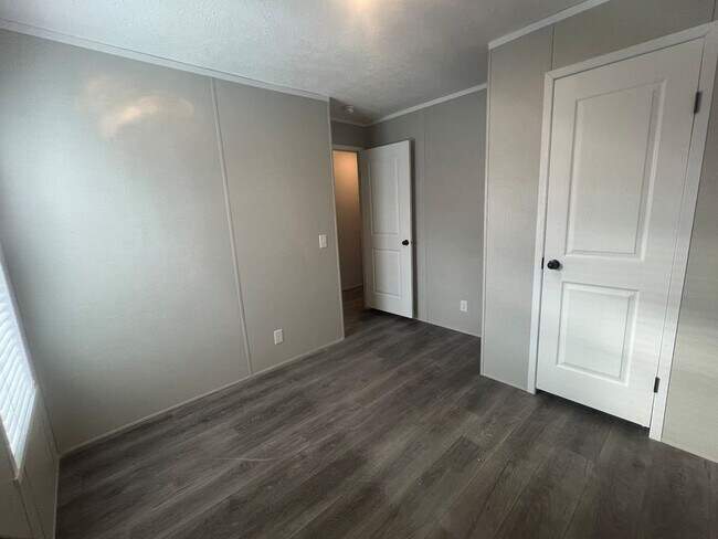 Building Photo - 2394 E Birch Dr