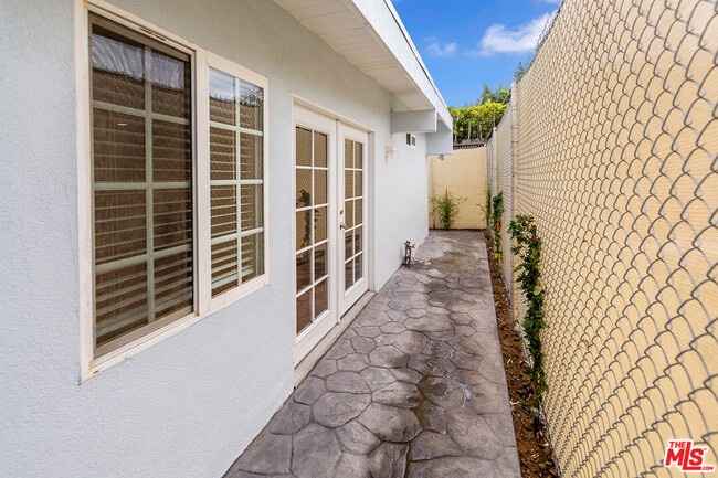 Building Photo - 3751 Scadlock Ln