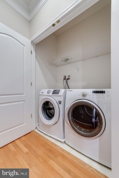 Building Photo - 22072 Avonworth Square