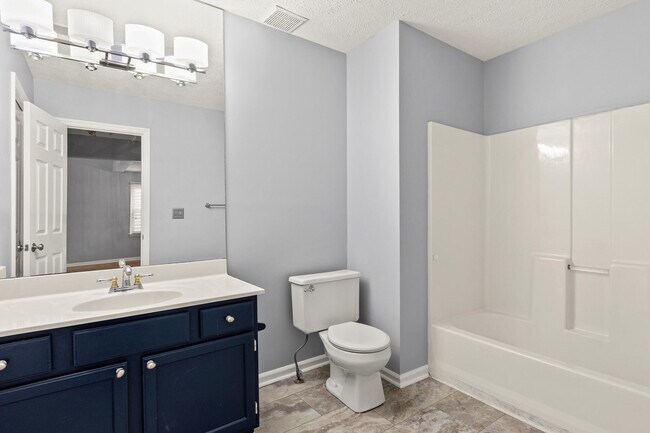Building Photo - 1105 Jonestown Ln