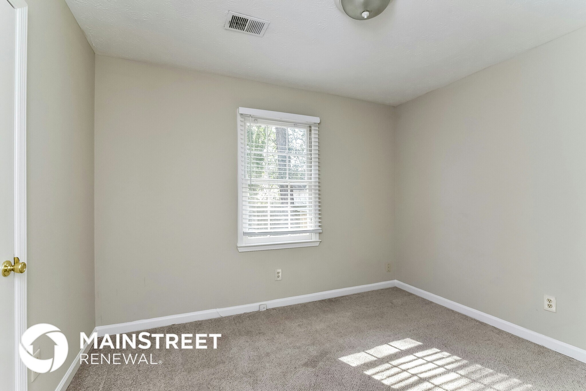 Building Photo - 2070 Corners Cir