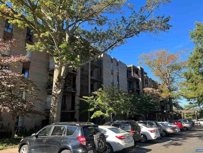 Building Photo - 511 1st St N