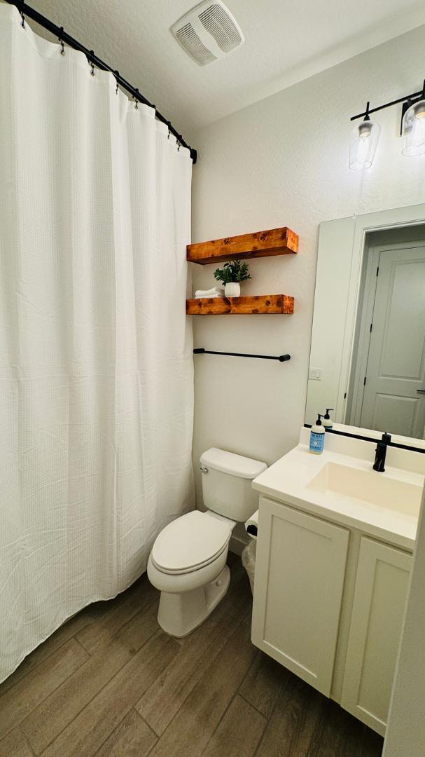 Building Photo - 14424 W Aster Dr