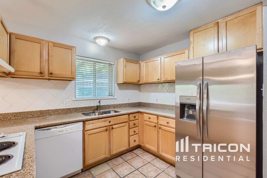 Building Photo - 2606 Olympia Ct