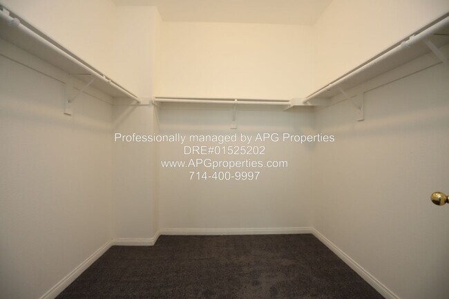 Building Photo - 1126 N Euclid St