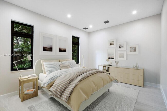 Building Photo - 6220 SW 123rd Terrace