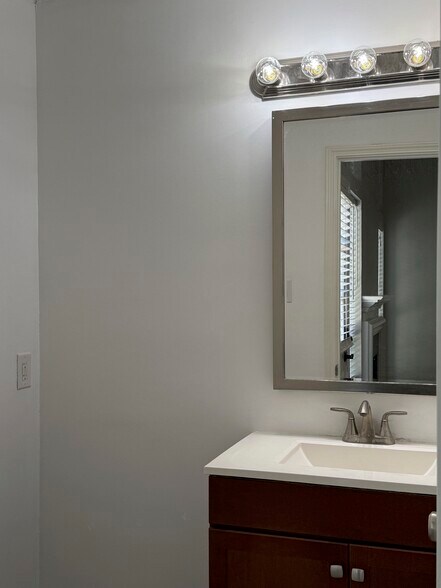 half bath downstairs - 6220 Bentwood Trl