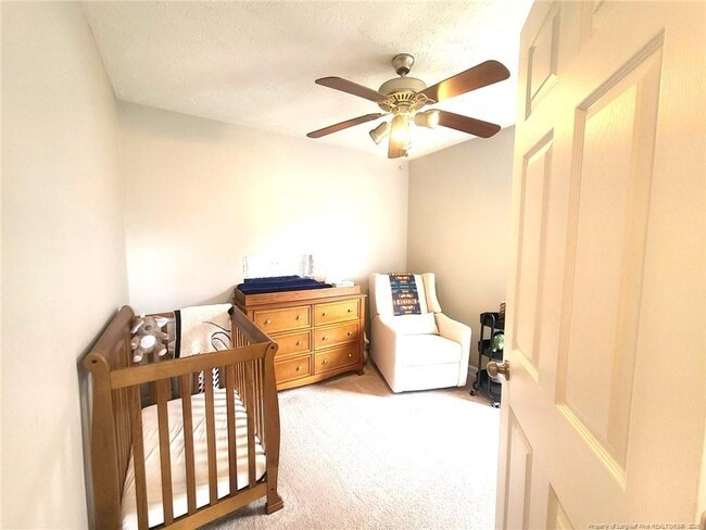 Building Photo - 5215 Woodpecker Dr