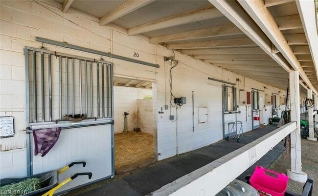 Building Photo - 7258 Loma Alta Cir