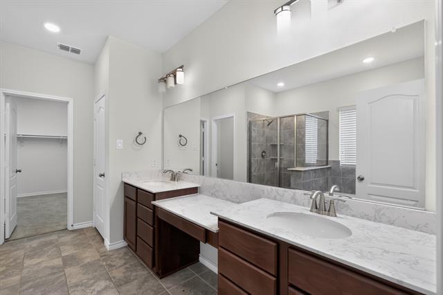 Building Photo - 3681 Keechi Creek Dr