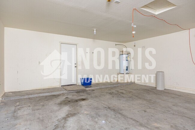 Building Photo - Mission Valley Community