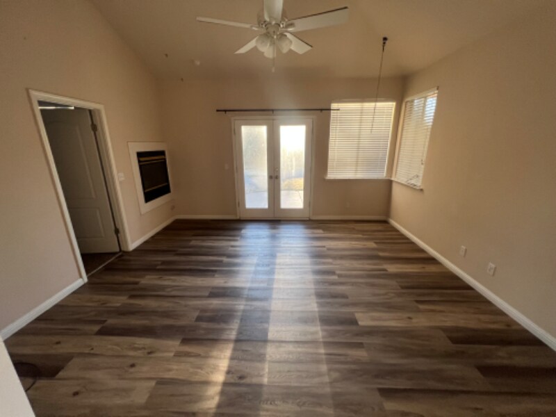 Building Photo - 7563 N Carnegie Ave