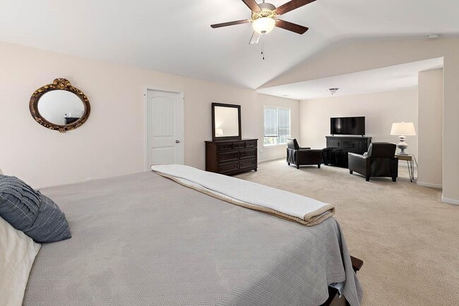 Building Photo - 174 Coral Dr