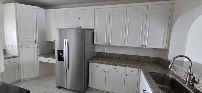 Building Photo - 10700 NW 66th St