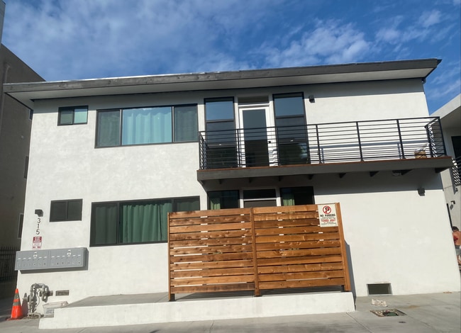 Building Photo - 315 S Hamel Rd