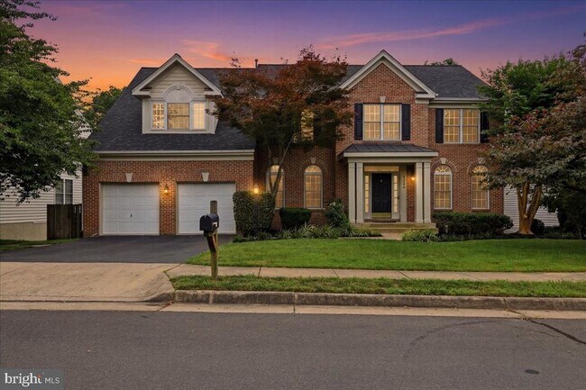 Building Photo - 9255 Bowers Brook Pl