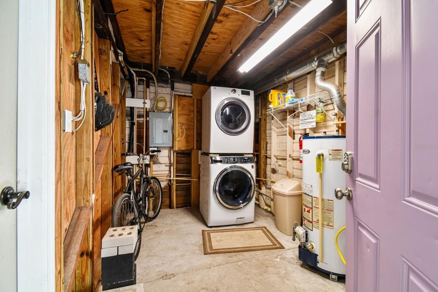 Free Shared Laundry - 539 6th St N