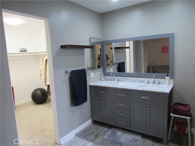 Building Photo - 26624 Shadow Wood Dr