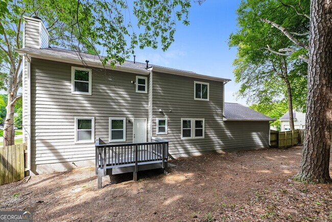 Building Photo - 1910 Meadowchase Ct