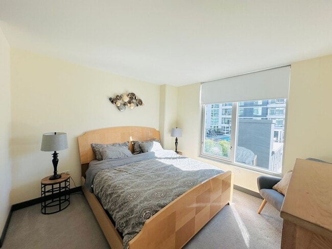 Building Photo - Furnished 1 bedroom, 1 bath in Acqua Vista...