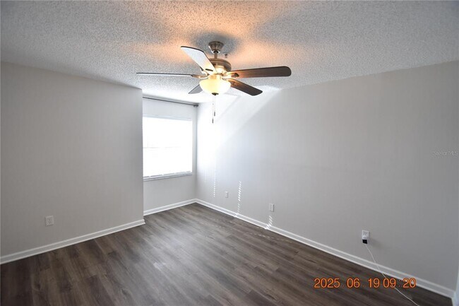 Building Photo - 2400 Feather Sound Dr