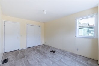 Building Photo - 675 S Clinton Ave