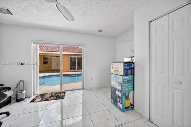 Building Photo - 685 SW 198th Terrace