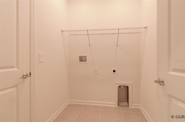 Building Photo - 1880 Rider Rain Ln