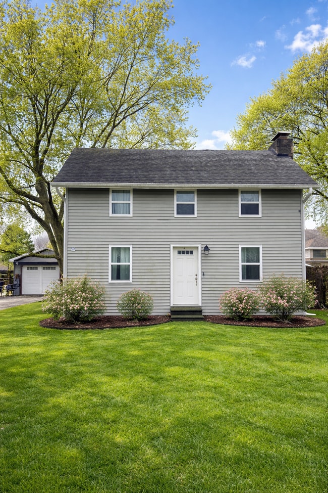 Building Photo - 2509 E Main St