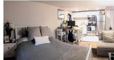 Building Photo - 504 E Broadway