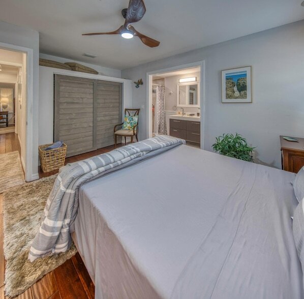 Building Photo - 216 S Ocean Blvd