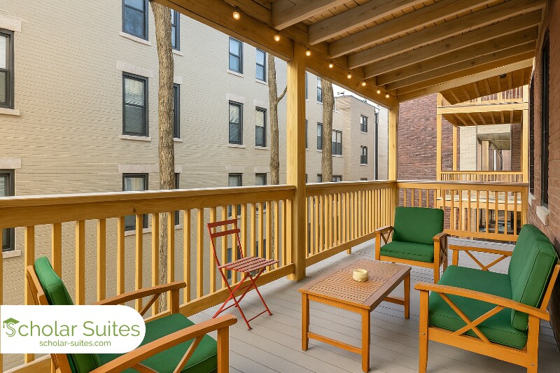 Building Photo - 1247 Beacon St