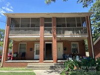 Building Photo - 2729 Bancroft St