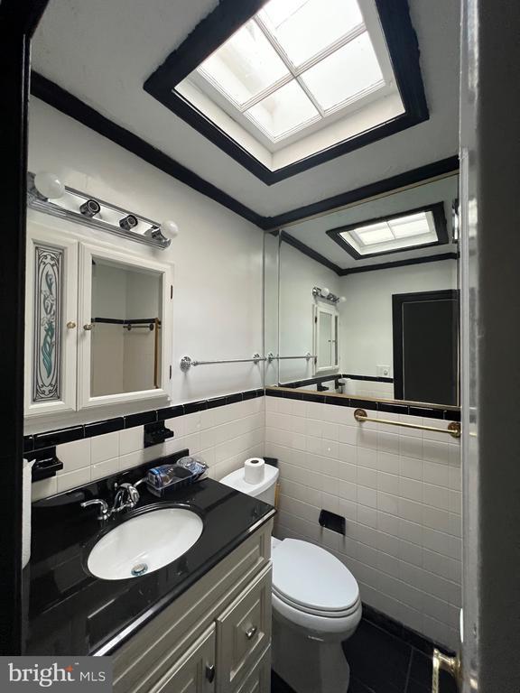 Building Photo - 4025 Clay Pl NE