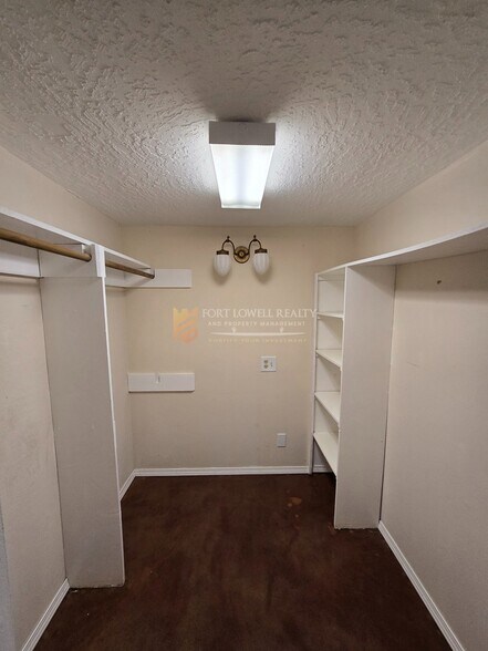 Building Photo - 1307 W Thomas Rd